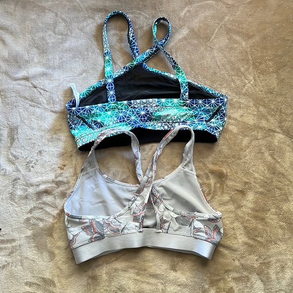 Victoria’s Secret Sport Bra Bundle of 4 Medium - Picture 3 of 6